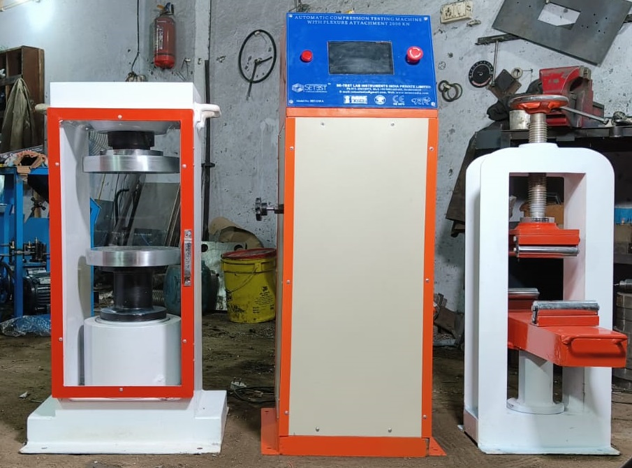 Fully Automatic Compression Testing Machine With Flexure Attachment